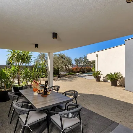 Festina Lente A Luxury In Makarska, Heated Pool Вілла