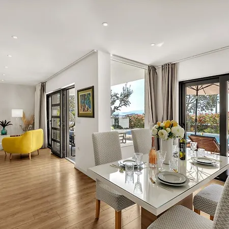 Festina Lente A Luxury In Makarska, Heated Pool * Μακάρσκα