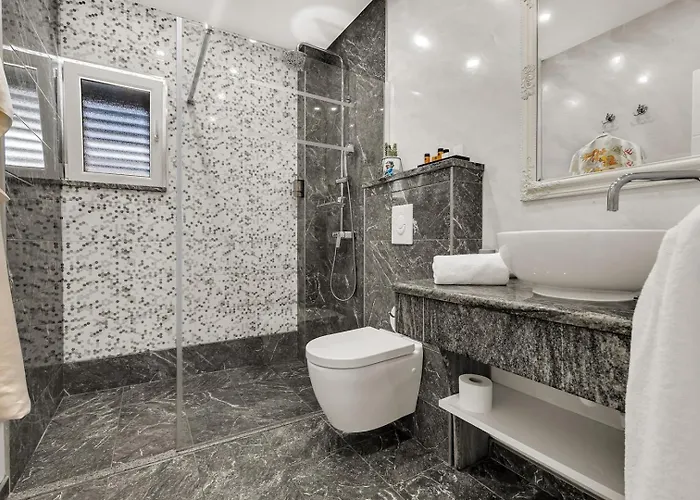 Festina Lente A Luxury In Makarska, Heated Pool