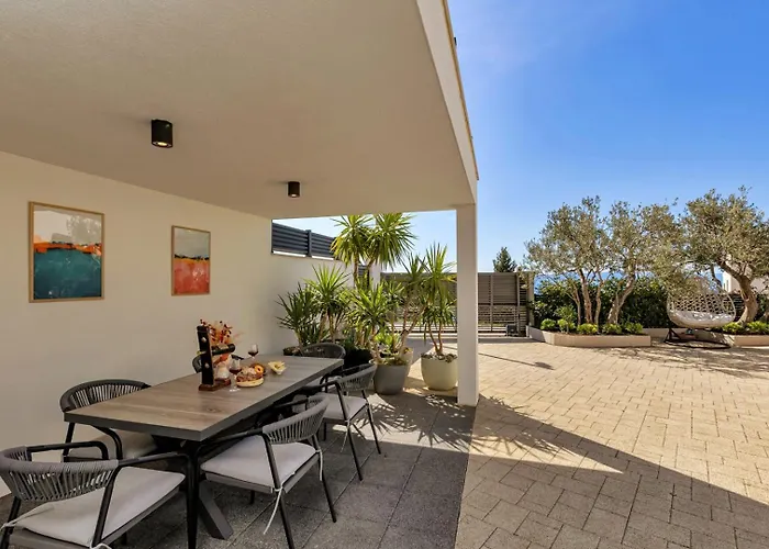 Festina Lente A Luxury In Makarska, Heated Pool Βίλα *