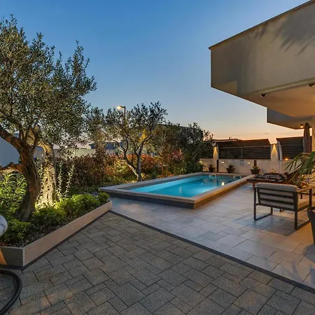 Villa Festina Lente A Luxury In Makarska, Heated Pool *